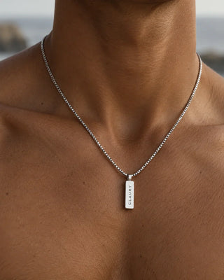 Levante Bar Necklace