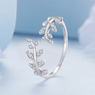 Zirconia Leaf Ring