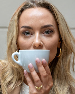 Chunky Hoops – stora guldcreoler, bild 3 | Callisto Jewellery