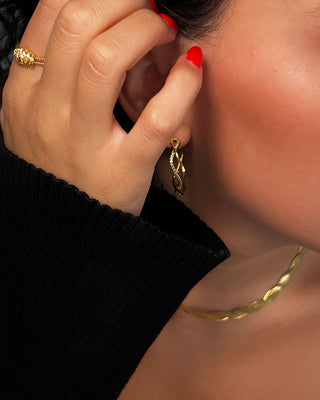 Round Wave Crystal Hoops 18K Guldpläterat