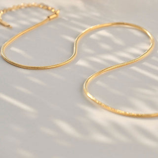Round Snake Choker 18K Guldpläterat 2mm