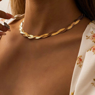 Twisted Flat Snake Choker 18K Guldpläterat 4mm